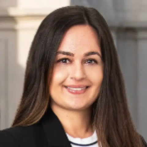 Nikta Yazdi, Esq at MyLawyer Directory USA